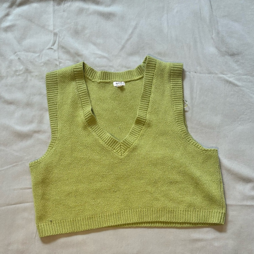 GARAGE: Green sweater vest